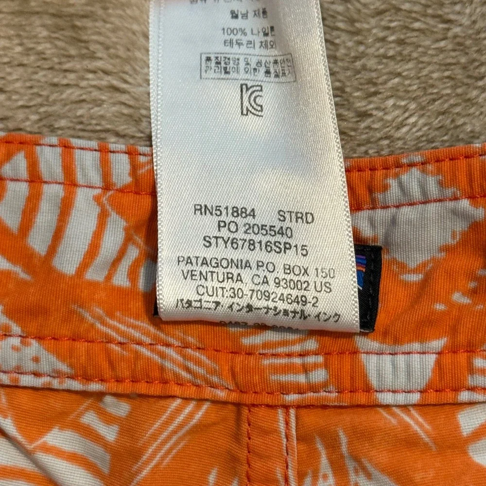 Patagonia Boys Orange Tribal Print Board Shorts Swim Trunks Size 10